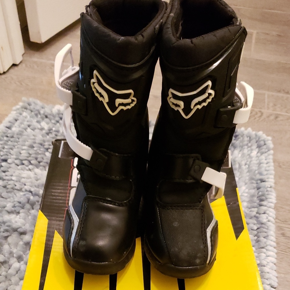 Boy's Racing Boots